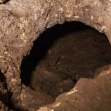 ...cavit� buie e impervie...